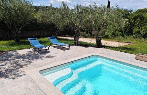 Saint-Bres Apartment | Stunning Villa with Pool Near the Cévennes - Rated 9.8/10