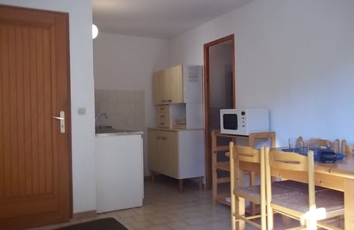 Calvi Apartment | Cozy Apartment for Four in Prime Location
