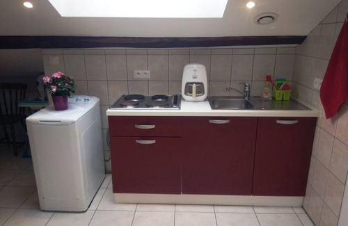 Docelles Apartment | Cozy 4-Person Apartment with Modern Kitchen Amenities