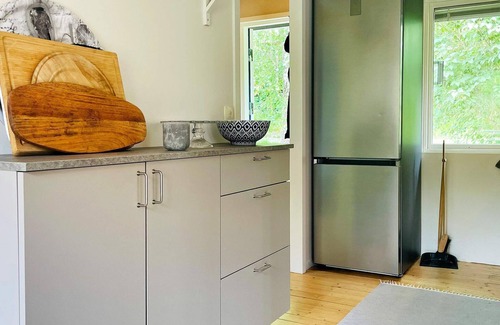 Stillingson House | Cozy 4-Person Holiday Home with Ocean View in STILLINGSÖN