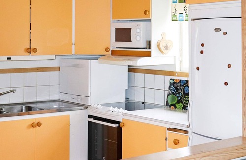 Falkenberg House | Inviting 4-Person Holiday Home with Ocean View in Falkenberg