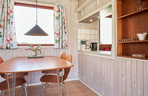 Oster Somarken House | Cozy Holiday Home for 4 in Scenic Aakirkeby
