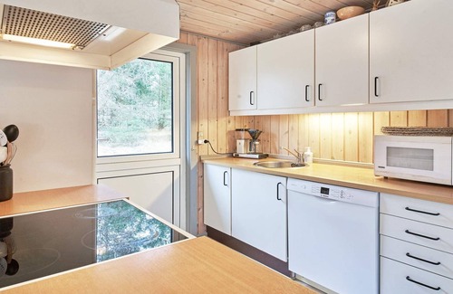 Sømarken House | Cozy 4-Person Holiday Home in Aakirkeby with Great Amenities