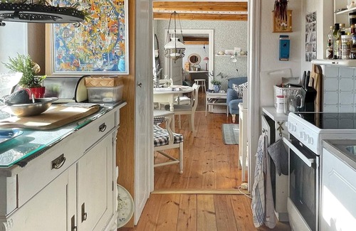 Onslunda House | Comfortable Holiday Home for 4 in Pet-Friendly Tomelilla