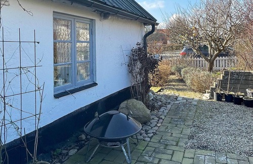 Onslunda House | Comfortable Holiday Home for 4 in Pet-Friendly Tomelilla