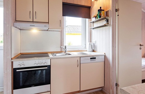 Lensterstrand House | Family-Friendly Holiday Home with Oceanfront Views in Grömitz
