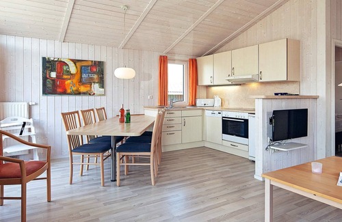 Lensterstrand House | Ideal Family Holiday Home in Groemitz with Oceanfront Views