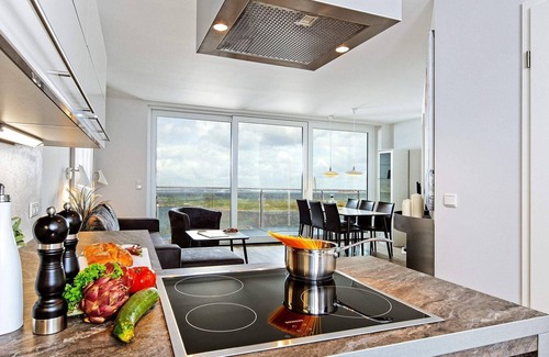 Stein Apartment | Cozy Holiday Home for 4 in Wendtorf with Ocean View