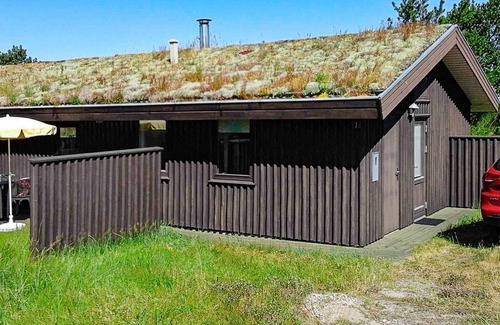Rødhus House | Cozy 4-Person Holiday Home in Pandrup with Breakfast