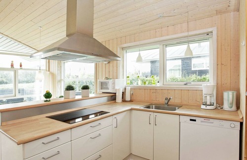 Dageløkke House | Family-Friendly Holiday Home with Ocean View in Tranekær