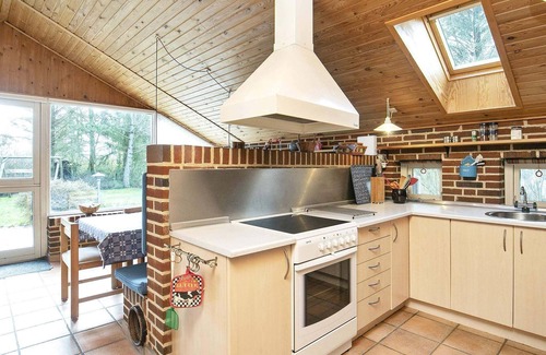 Nørre Fjand House | Cozy 4-Person Holiday Home in Ulfborg with Ocean Views