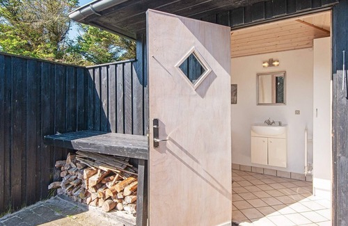Fjand Badeby House | 4 person holiday home in Ulfborg