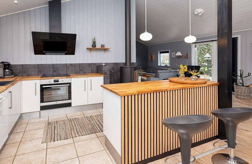 Vinderup House | Family-Friendly Holiday Home with Ocean View in Vinderup