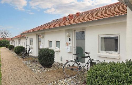 Ærø Municipality House | Cozy 4-Person Holiday Home in R Sk Bing - Pet Friendly Stay
