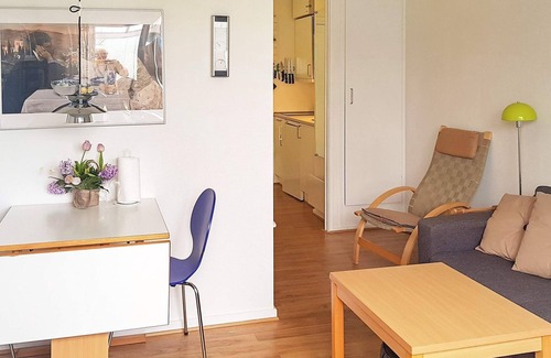 Dueodde Apartment | Cozy 4-Person Holiday Home with Ocean View in Nexø