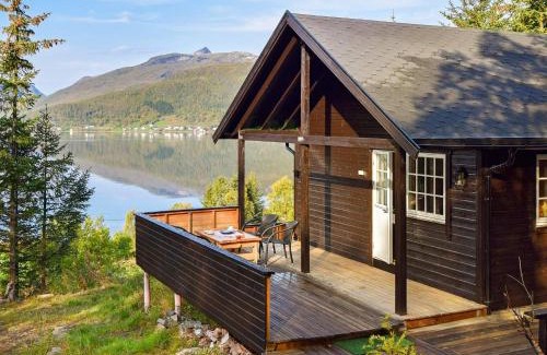 Botnhamn House | Family-Friendly Holiday Home for 5 in Botnhamn