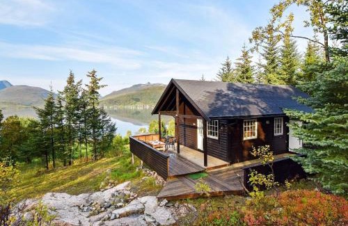 Botnhamn House | Family-Friendly Holiday Home for 5 in Botnhamn