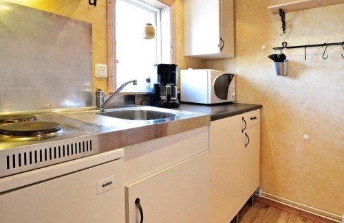 Sloinge House | Cozy Holiday Home for Four in Slinge – Pet & Child Friendly
