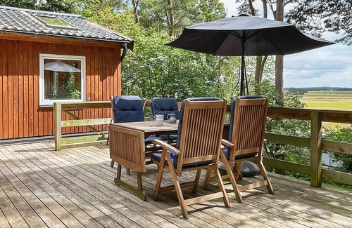 Sjobo House | Cozy 4-Person Holiday Home in SJÖBO with Great Amenities