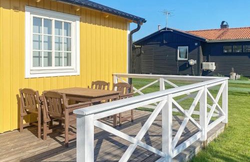 Tvaaker House | Cozy Two-Bedroom Holiday Home with Ocean View in Tvååker