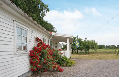 Tvaaker House | Cozy Holiday Home Sik - Child-Friendly Retreat Awaits