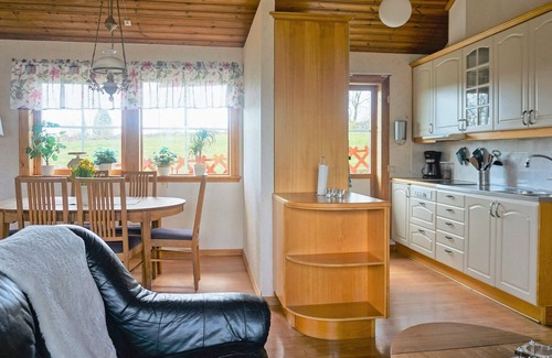 Langasjo House | Cozy Holiday Home for 4 in LÅNGASJÖ - Pet Friendly & More