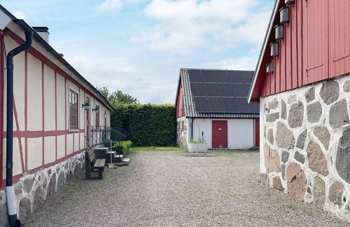 Lovestad House | Cozy Holiday Home for 4 in Beautiful LÖVESTAD