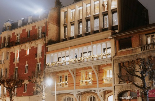 Reims City Centre House | Relax at Private Home Jean d'Orbais with Spa & Kitchen