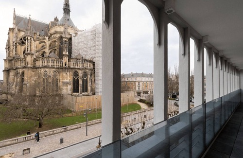 Reims City Centre House | Top-Rated Private Home - Simon with Spa & Restaurant Amenities