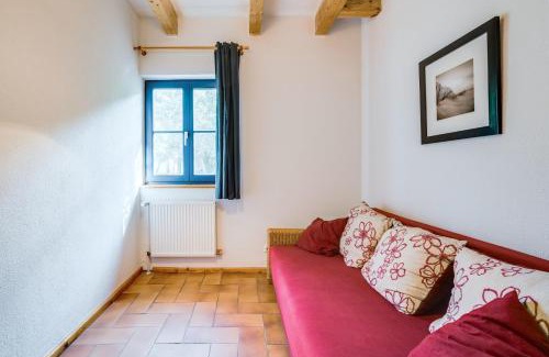 Warthe Apartment | Spacious 4-Room Apartment for Up to 6 Guests by the Ocean