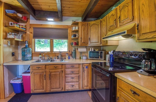 Rangeley House | Direct Waterfront Retreat at 4 Raymond Road with Lake Views