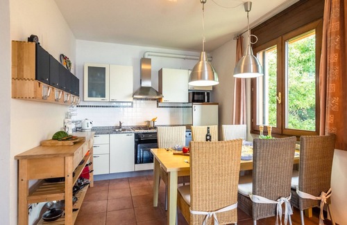 Stresa Apartment | 4-room corner apartment with 2 bathrooms in a residence with pool