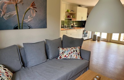 Alt Farpen Apartment | Pet-Friendly Green Vacation Home with Ocean View for 8