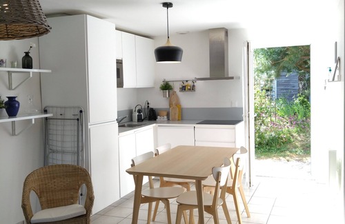 Le Conquet House | Cozy 4-Room House with Garden, Steps from the Beach