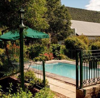 Graaff-Reinet Bed & Breakfast | Discover Relaxation at 4 Rothman Street B&B - Rated 9/10