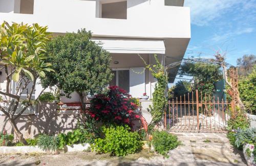 Tymbaki Apartment | Family-Friendly 4 Seasons Ideal House – Guest Rated 10/10