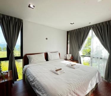 Tawau Cabin | Serene Minimalistic Rooms at Sunset Lodge - Eco Valley Retreat