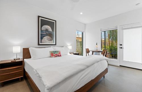 Camelback East Apartment | Family-Friendly 4 Square Studios: Your Ideal Getaway