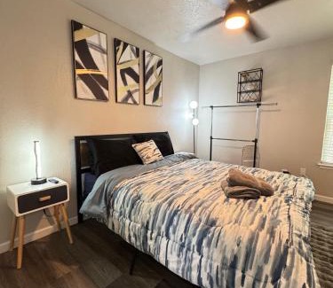 Park Central Apartment | 4 STATE FAIR l DT Dallas l FIFA READY l Staycation 1Bd1Ba