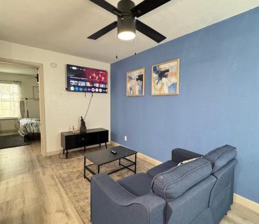 Park Central Apartment | 4 STATE FAIR l DT Dallas l FIFA READY l Staycation 1Bd1Ba