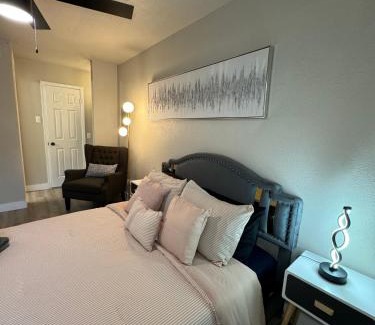 Park Central Apartment | 4 STATE FAIR l DT Dallas l FIFA READY l Staycation 1Bd1Ba
