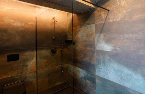 Pszczyna Apartment | Discover 4 Strony Apartments with Spa & Hot Tub Access