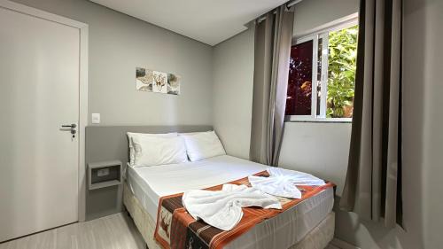 Vista Alegre Apartment | Cozy Studio for Couples in Prime Location, Pet-Friendly!