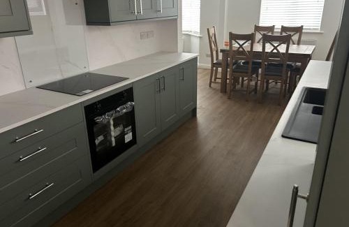 Penrhyn Bay House | 40 Gloddaeth View