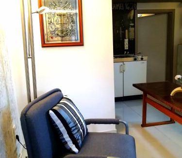 Vielau Apartment | Spacious 40 m² Apartment with Kitchen for 6 Guests