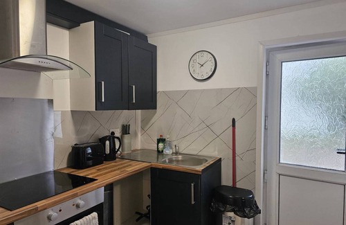 Bridgend Apartment | 40 m² Apartment ∙ 1 bedroom ∙ 2 guests