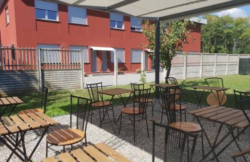 Tavernerio Bed & Breakfast | Delightful Bed and Breakfast with Pet-Friendly Amenities