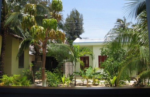 Central Mui Ne Beach Bed & Breakfast | Cozy 5-Star Bed and Breakfast for Up to 6 Guests