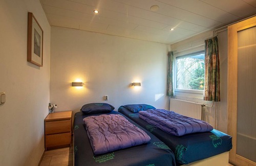Municipality of Simpelveld House | 40 m² Bungalow ∙ 1 bedroom ∙ 2 guests