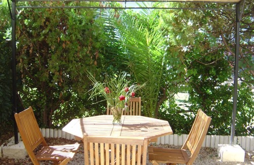 Plaine de la Brague Apartment | Inviting Duplex Apartment with Garden, Pool & Ocean View